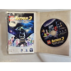 BATMAN POZA GOTHAM