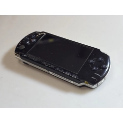 KONSOLA PSP 3004 BOX 64MB ARK-5 ŁADWARKA ORYG BATERIA