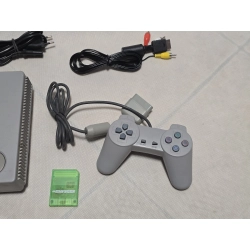 KONSOLA PS1 PSX SCPH-7002 JEDEN PAD KARTA OKABLOWANIE SPRAWNA