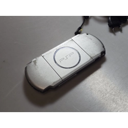 KONSOLA PSP 3004 SILVER SPRAWNA 4GB ARK-5 ŁADOWARKA