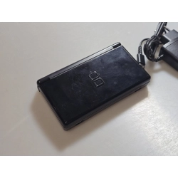 KONSOLA NINTENDO DS LITE SPRAWNA + ŁADOWARKA + GRA
