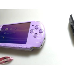 KONSOLA PSP 3004 HANNAH MONTANA LILAC PURPLE LIMITOWANA PLOMBA 4GB ARK5 ŚWIETNY STAN